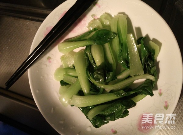 肠仔青菜炒米粉怎么煸