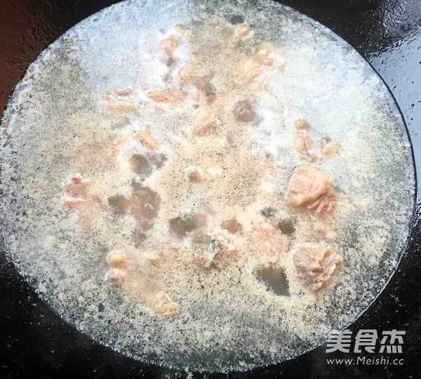 红烧羊肉炖时蔬的简单做法