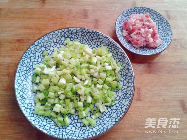 芹菜炒肉末的做法大全