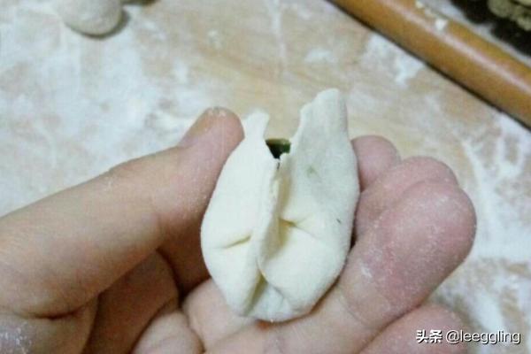 水饺的包法图解大全,饺子有几种花式包法？怎么做？