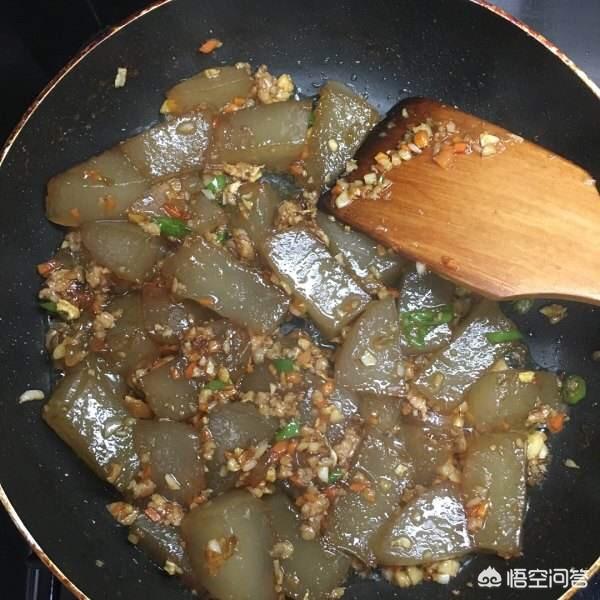 干红薯淀粉怎么做好吃,只用红薯淀粉可以做什么美食？