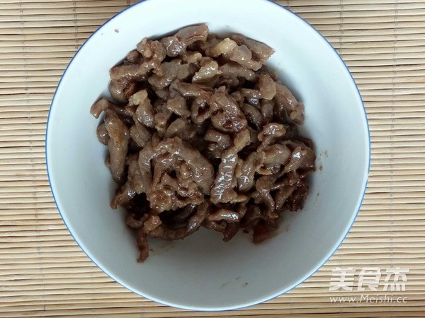 牛肉炒杂蔬怎么做