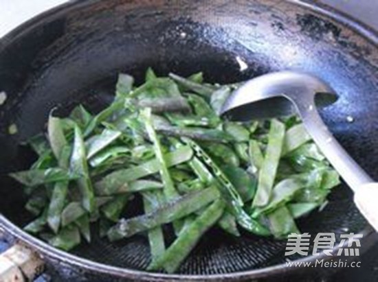 肉炒豆角丝怎么做