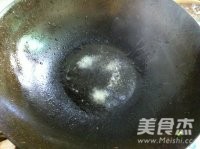 野葱炒鸭蛋的做法图解