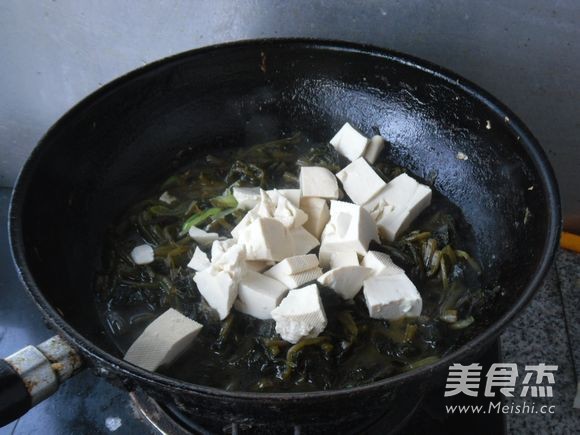 雪里蕻炖豆腐怎么煮