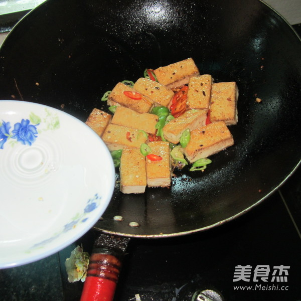 美味煎豆腐怎么煸