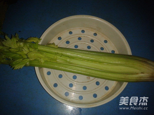 芹菜拌豆皮的做法大全