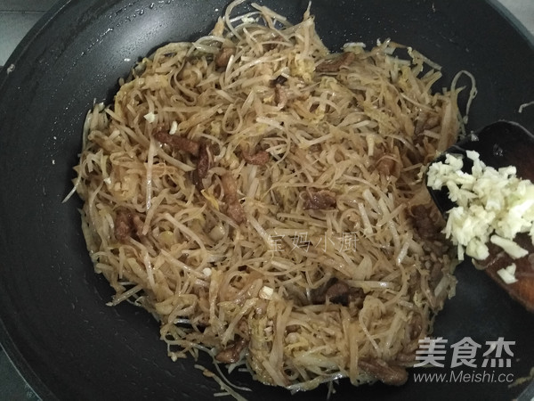 酸菜土豆丝怎么煸