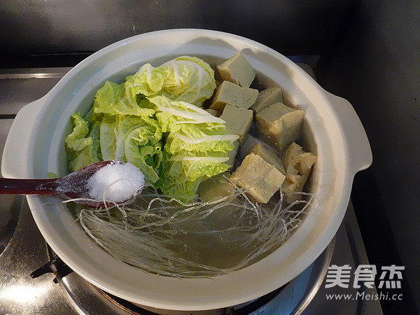 砂锅白菜冻豆腐怎么煮