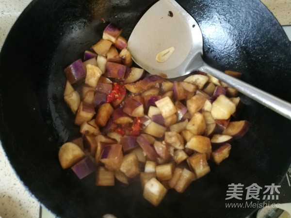 茄丁肉末怎样做