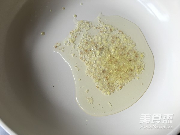 香梨秋葵炒虾仁怎么炒