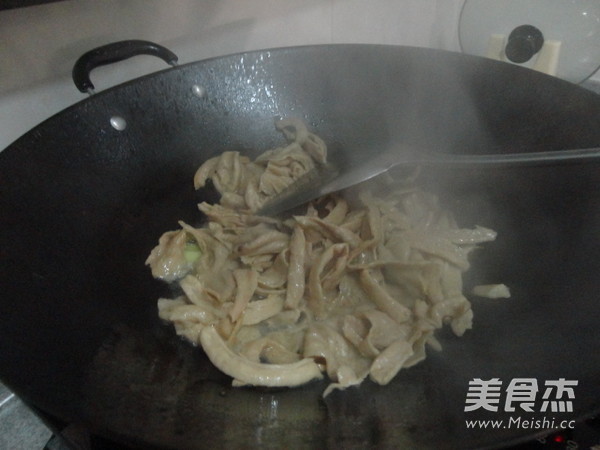 素肉炒白菜怎么吃