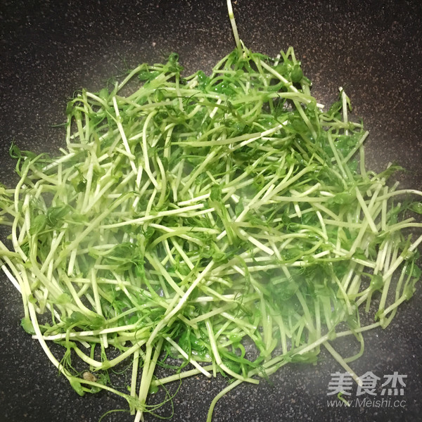 豆苗炒鸡蛋怎么吃