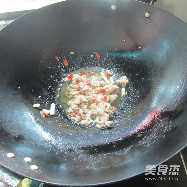 生抽肉末蒸豆腐怎么煮