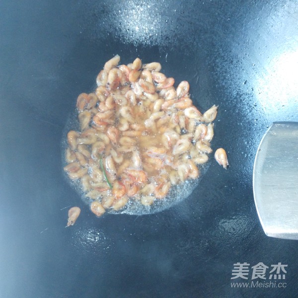 黑鱼烧虾子怎么炒