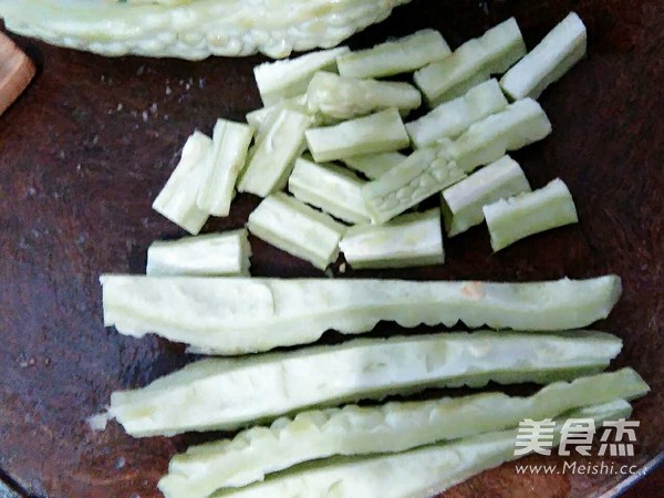 苦瓜烧鸭子怎么煮