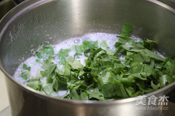 花生豆奶菜汤的简单做法