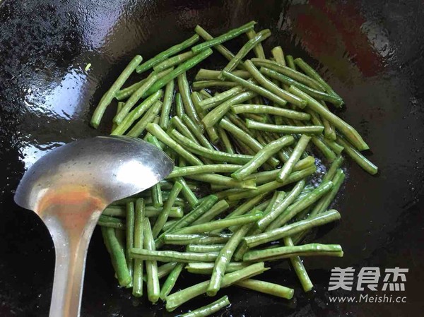 长豆角烧茄子的简单做法