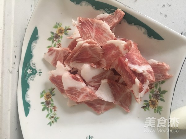 大辣椒炒肉的家常做法