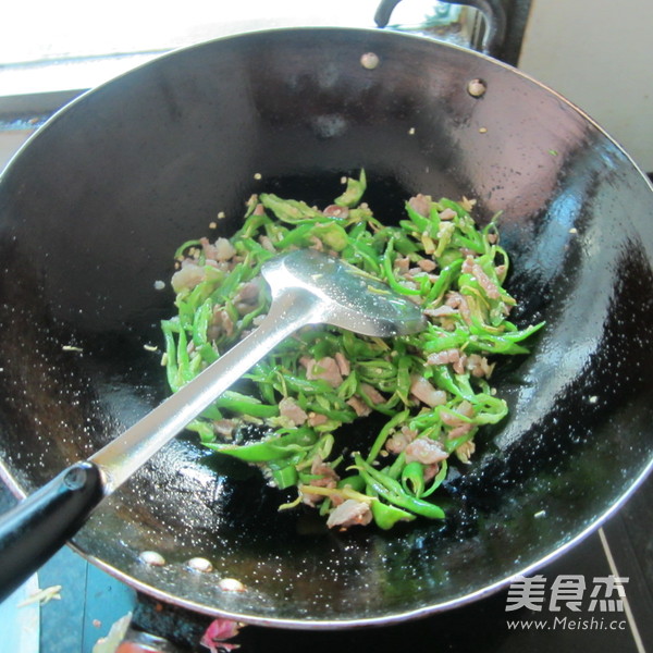 辣椒炒肉面怎么煮