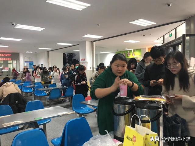 混搭餐饮软文推广,做餐饮美食如何线上引流？