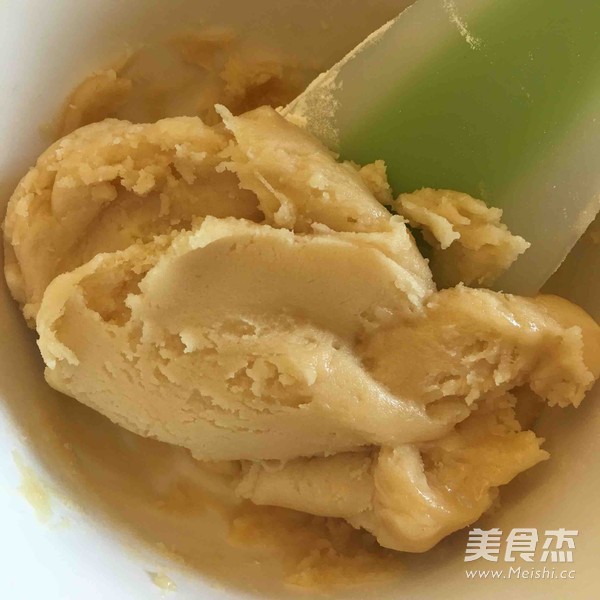 广式莲蓉月饼-生日版的简单做法