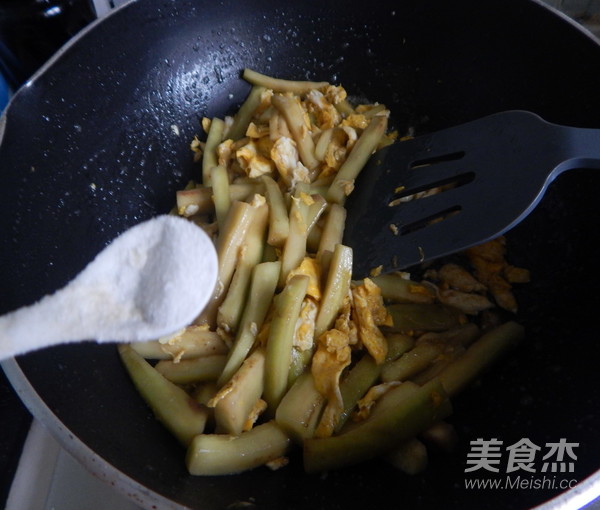 茄子烧鸡蛋怎么煮