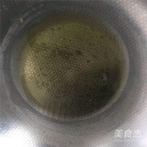 美味酱爆鸡丁怎么做