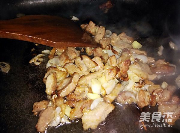 香菇豆干煲仔饭的简单做法