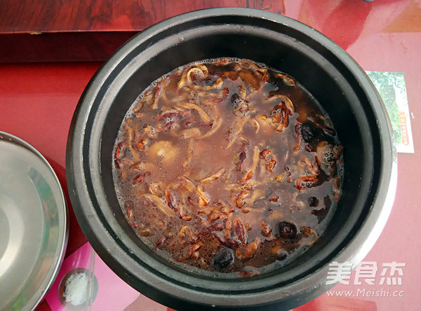 香菇豆干煲仔饭怎么炖