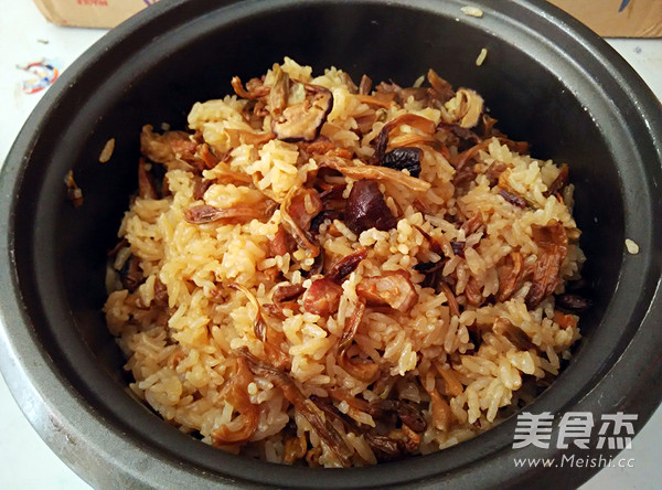 香菇豆干煲仔饭怎么煸