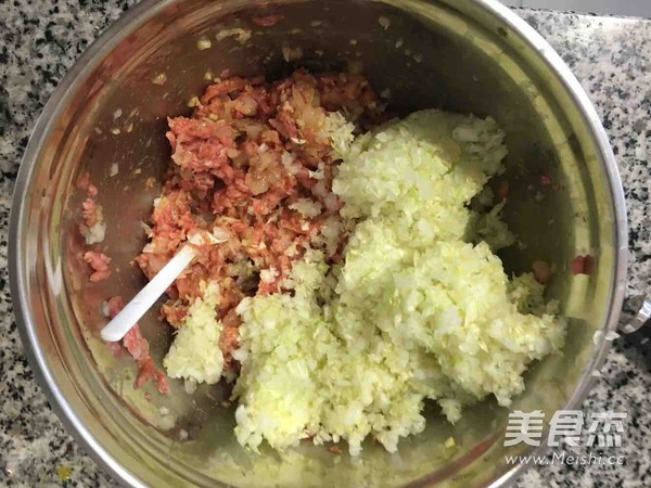 白菜大虾饺子的简单做法