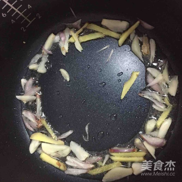 电饭锅豉油鸡的家常做法