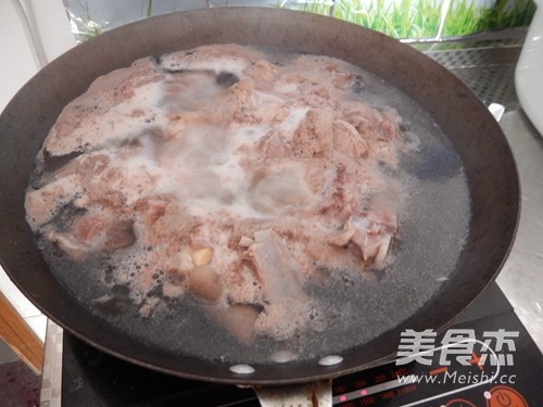 启东风味烧羊肉怎么吃