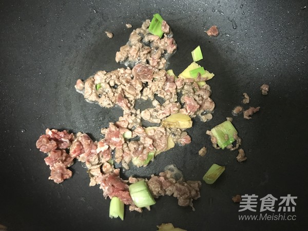 肉末烧茄子——夏天必备菜怎么做