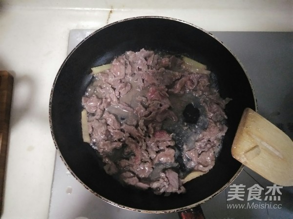 彩椒炒牛肉怎么做