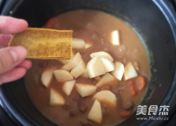 咖喱土豆炖牛肉怎样炒