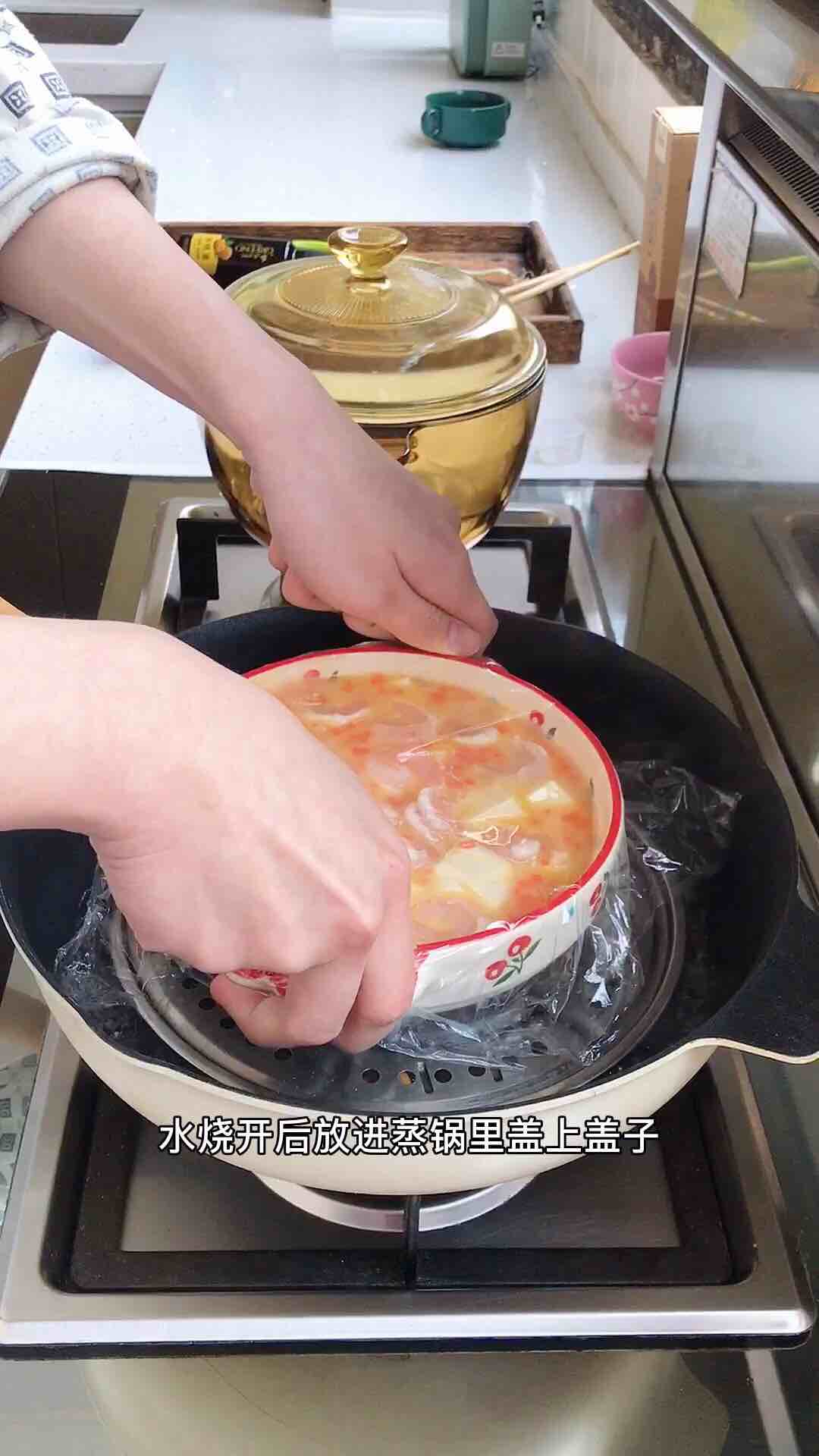 宝宝营养餐——油淋虾仁豆腐鸡蛋羹怎么煸