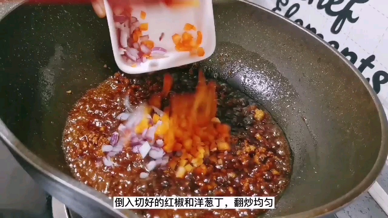 茄子不要油炸了，蒸着吃才更健康：肉沫蒸茄子怎么做