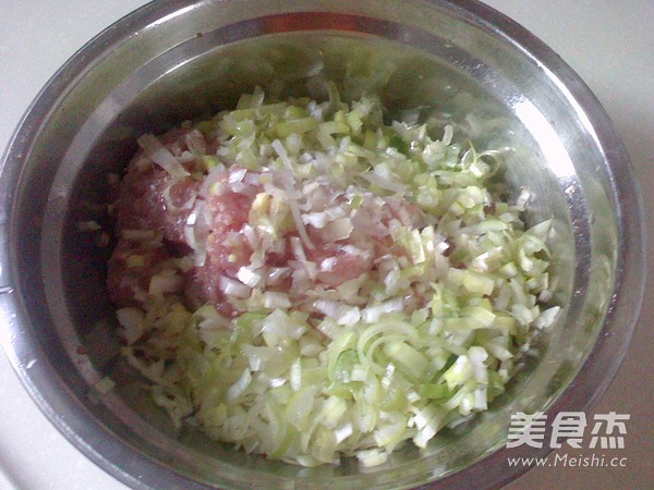 油豆腐镶肉的做法图解