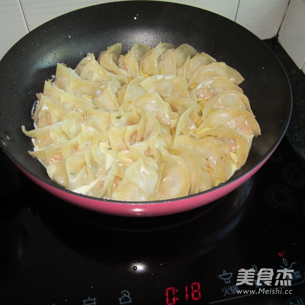 生煎水饺怎样炒