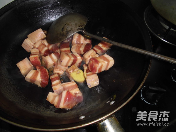 鲜藕烧肉怎么炒