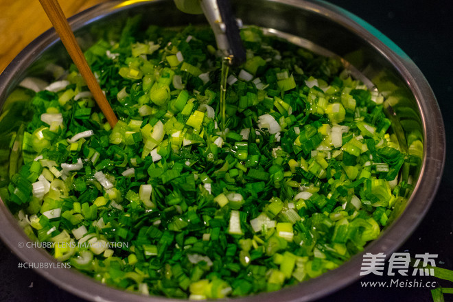 煎／煮韭菜鲜肉手工饺怎么做