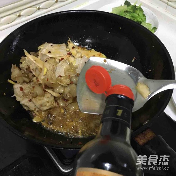 土豆莴笋回锅肉怎么煸