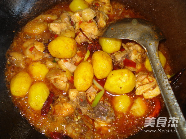 辣子鸡块土豆怎样煮