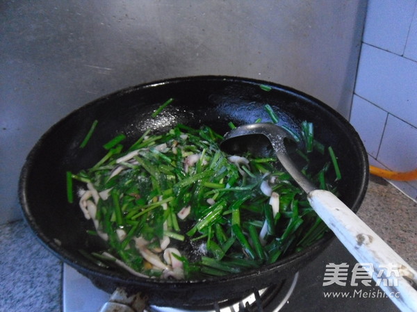 鱿鱼条炒韭菜怎么煮