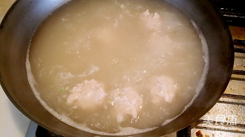 白菜烧肉丸怎样做