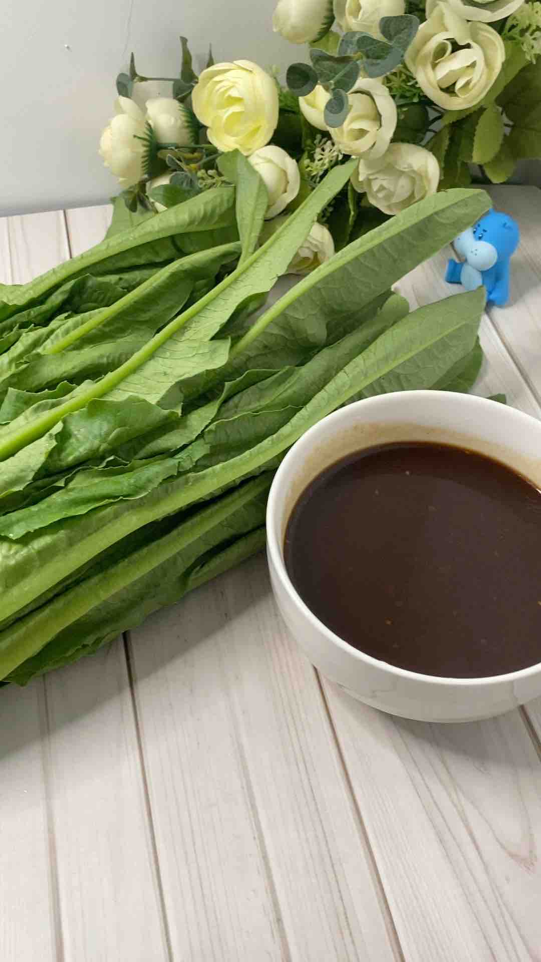 家常菜，酱拌油麦菜的做法大全