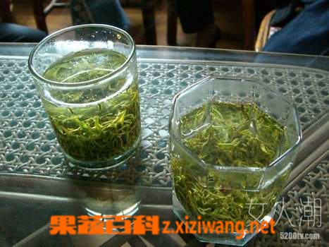 果蔬百科茶叶水洗脸好处