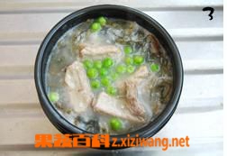 果蔬百科排骨菜干青豆粥